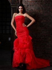Glamorous Red Strapless Mermaid Gown with Court Train
