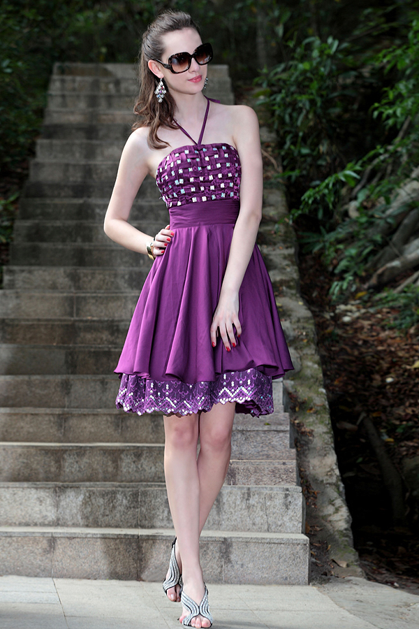 Enchanting Sequined Knee Length Halter Dress - Click Image to Close