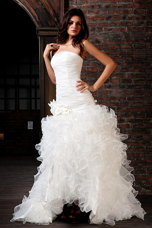 Royal Strapless Ruffled Mermaid Wedding Gown with Brush Train - Click Image to Close