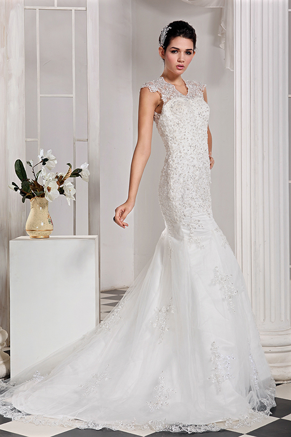 Timeless Traditional Mermaid Lace Wedding Dress - Click Image to Close