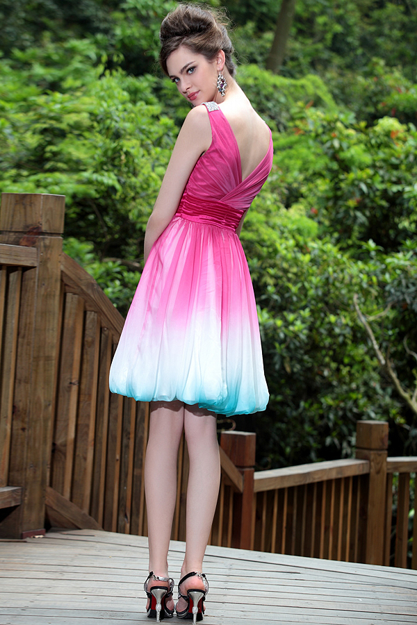 Knee Length Feminine V-neck Floral Bubble Dress - Click Image to Close