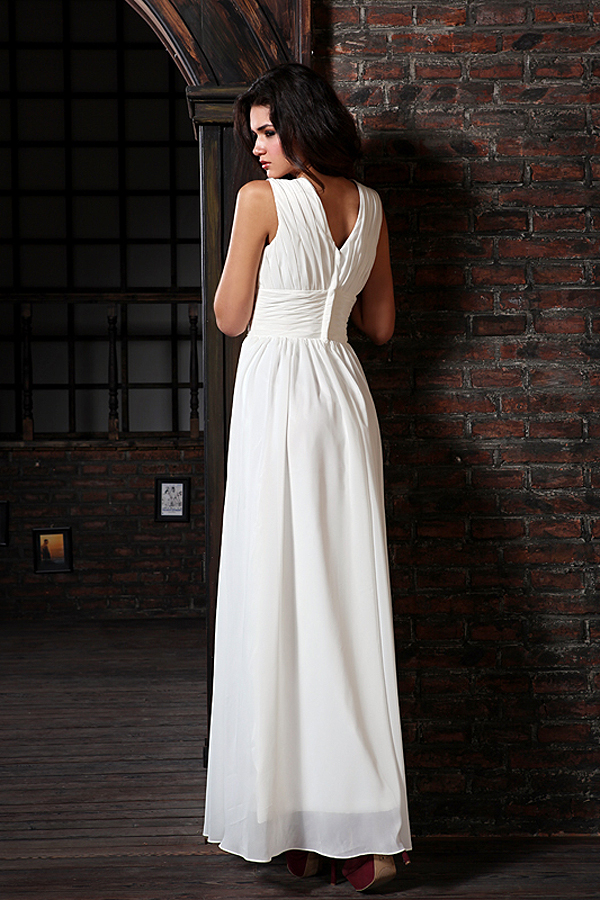 Elegant Full Length V-neck Chiffon Wedding Dress - Click Image to Close