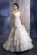 Court Train Organza White Wedding Gown