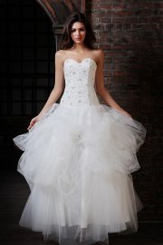 Sweetheart Tulle Princess Wedding Gown