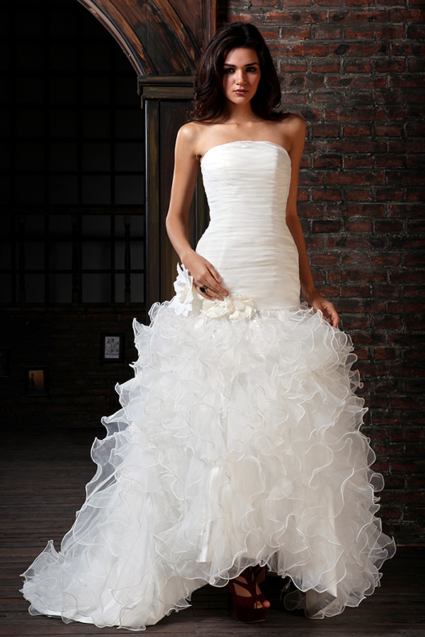 Royal Strapless Ruffled Mermaid Wedding Gown with Brush Train - Click Image to Close