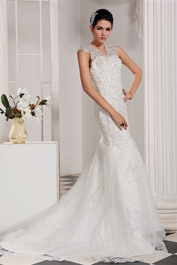 Timeless Traditional Mermaid Lace Wedding Dress - Click Image to Close