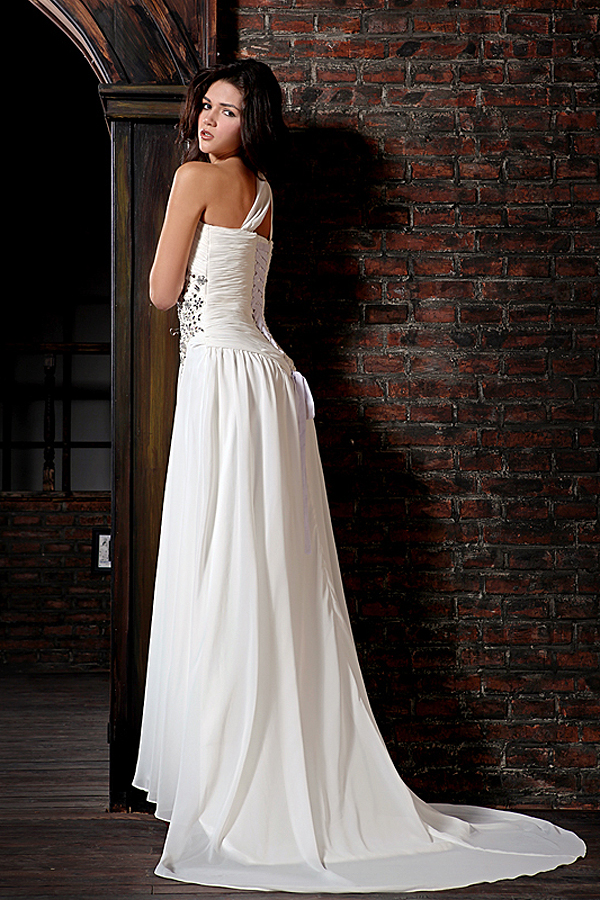 Luxe One Shoulder Wedding Dress with Mini Train - Click Image to Close