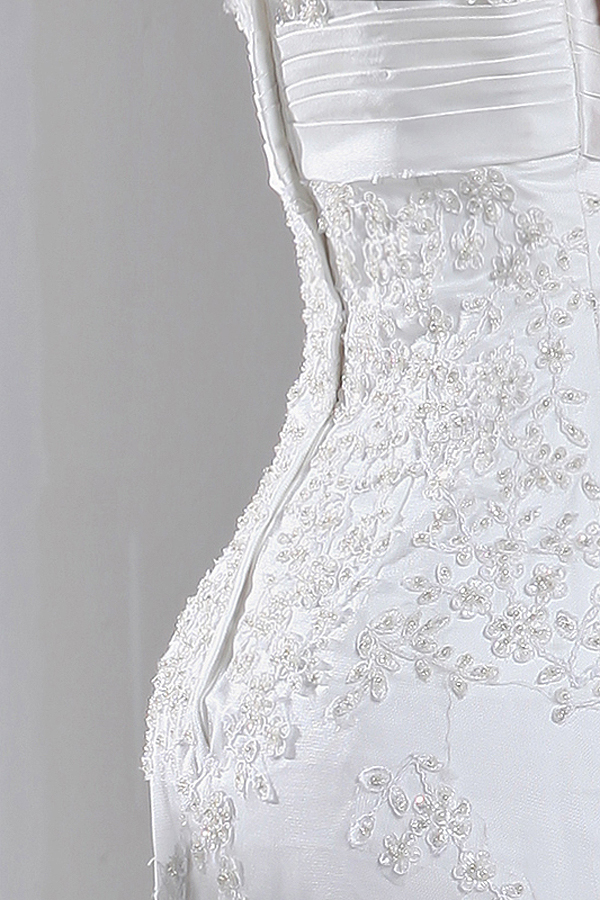 Enchanting Traditonal Strapless Wedding Dress - Click Image to Close