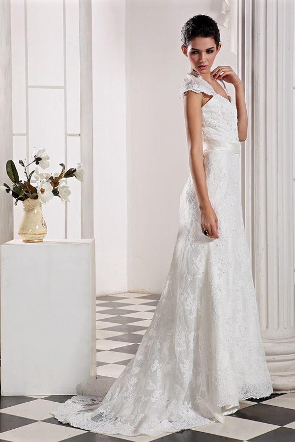 Enchanting Short Sleeve Lace Wedding Gown with Brush Train - Click Image to Close